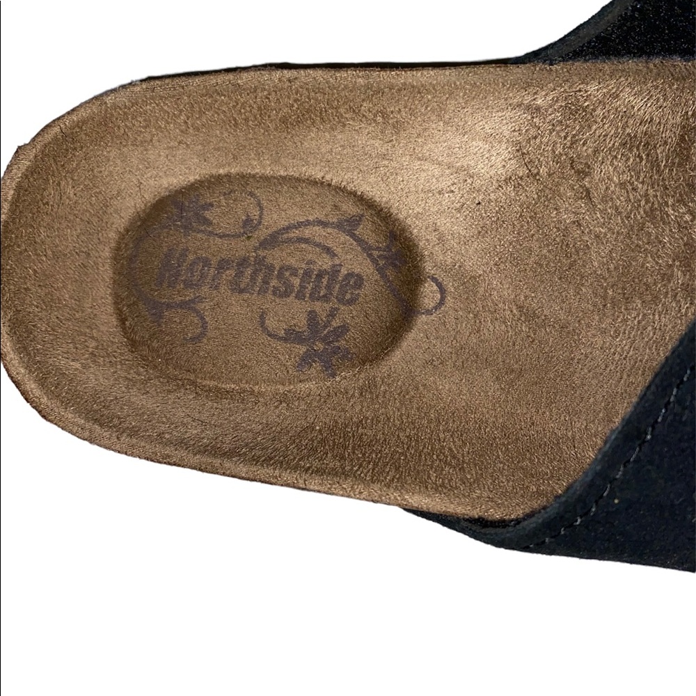 Black clogs - Picture 3 of 3